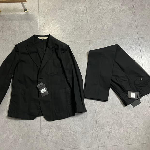 [새상품] 맨인정글 투르노 셋업 (블랙)