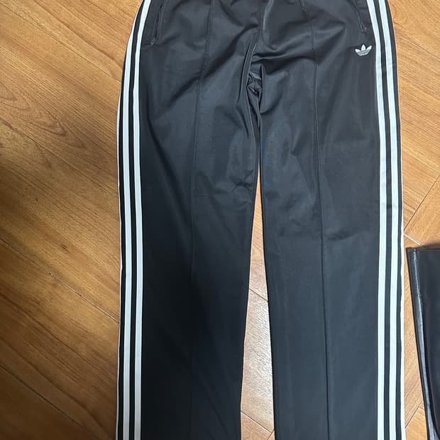 아디다스 BB 트랙 팬츠 - 블랙 / IK9152