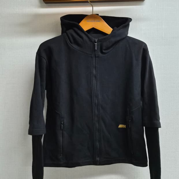 우먼 S) BMW 'M' 스웻 후드집업 팝니다