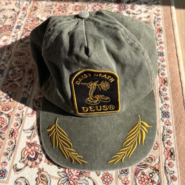 데우스 모자