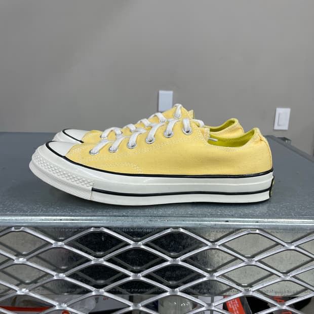 컨버스 척 70 바나나스 260