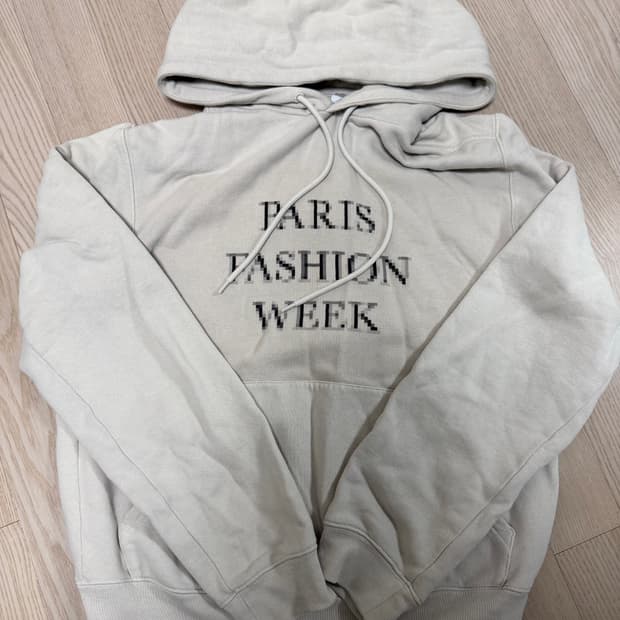 발렌시아가 paris fashion week 후드티 L