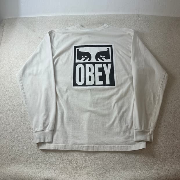 105 오베이 빈티지 프린팅 롱슬리브