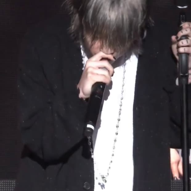 미스터차일드 가디건 애쉬아일랜드 착용