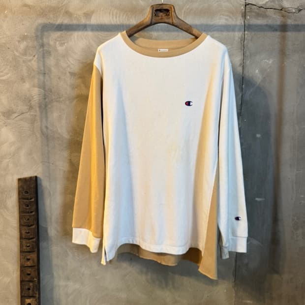 챔피온 X 하레 맨투맨 100