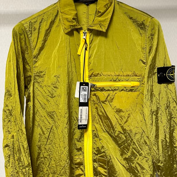 스톤아일랜드 나일론메탈 자켓 23ss M(100) 새상품