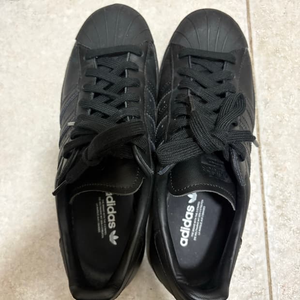 아디다스 슈퍼스타 240