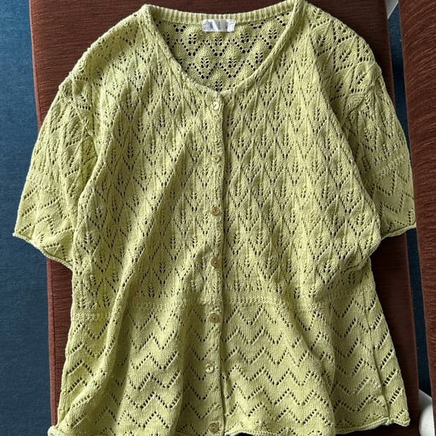 Loose knitted fabric design shirt