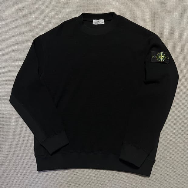 스톤 아일랜드 와플 맨투맨