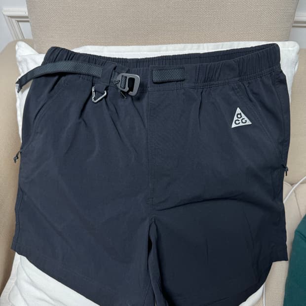 나이키 acg 하이킹 쇼츠 xl 블랙 새상품