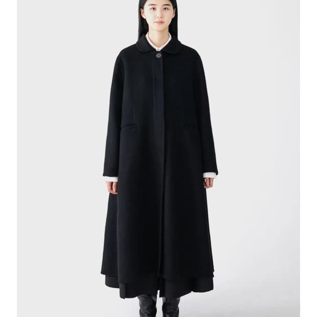 유노이아 라운드 칼라 롱 코트 