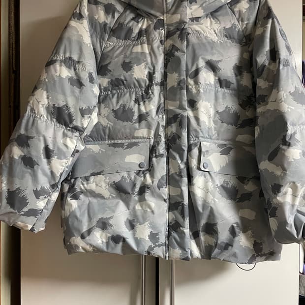 장미쉘바스키아 구스 다운 자켓