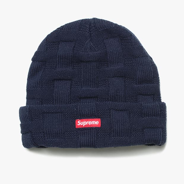 SUPREME "Navy Beanie"