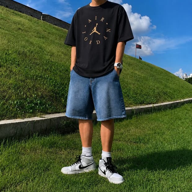 115 NIKE 나이키 조던 에어 서클 자수 로고 반팔 티셔츠 다크네이비
