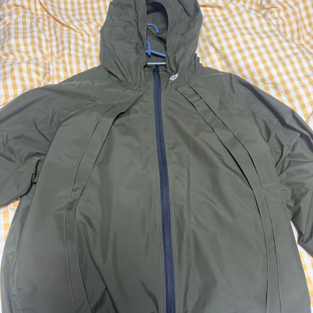 산산기어 x 하이츠 윈드블락 올리브