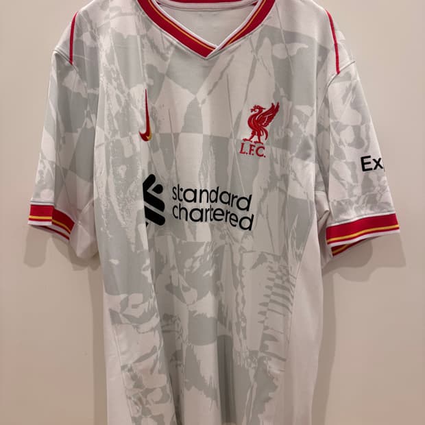 리버풀 24-25 해외L 써드
