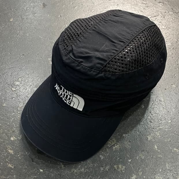 노스페이스 메쉬캡