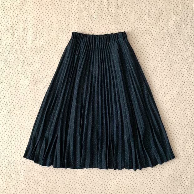 네이비그린 잔도트 플리츠 스커트