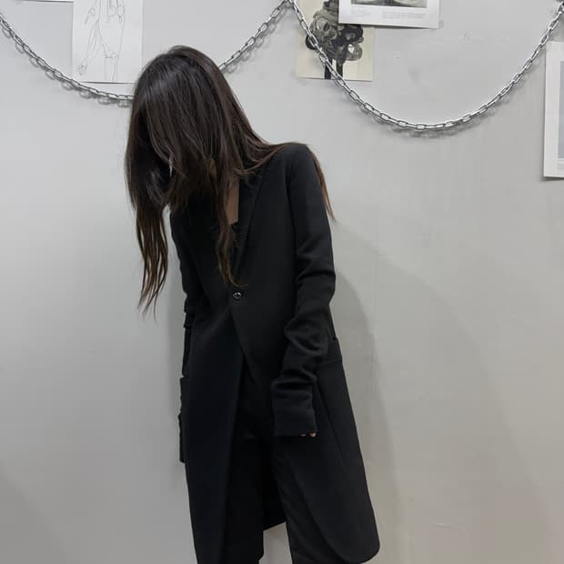 릭오웬스 노치드 원버튼 슬림 롱 코트