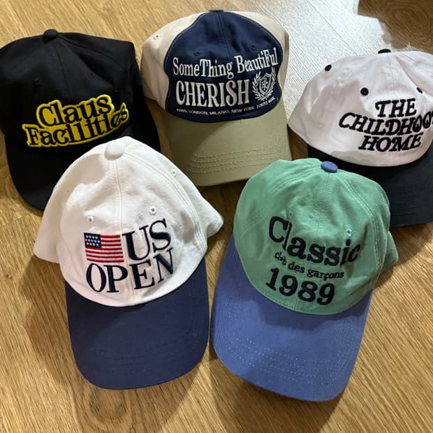 The childhood home 등 모자 판매