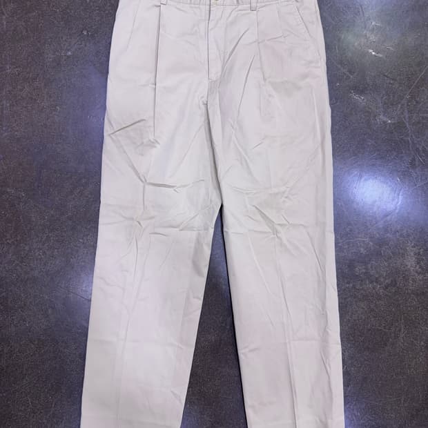 라코스테 클래식핏 투턱 치노팬츠 베이지 면바지 L