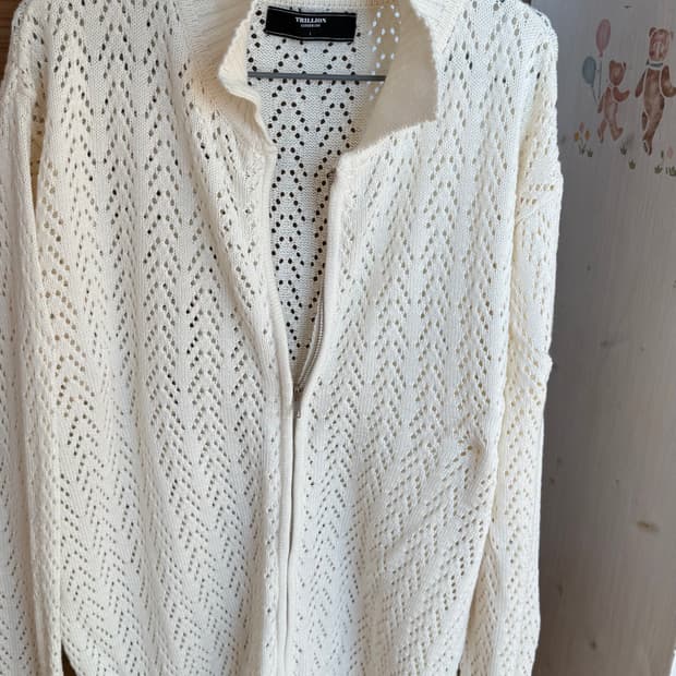 트릴리온 헤링본 카라 니트 집업 가디건