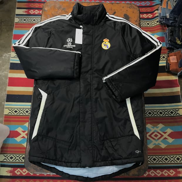 아디다스 레알 마드리드 블랙 점퍼 남성 105 110 사이즈