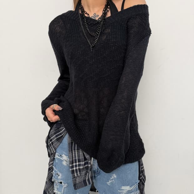 네이비 사이드 셔링 니트