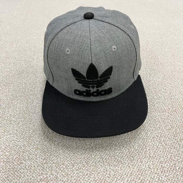 OS 아디다스 트레포일 스냅백 모자 0224M