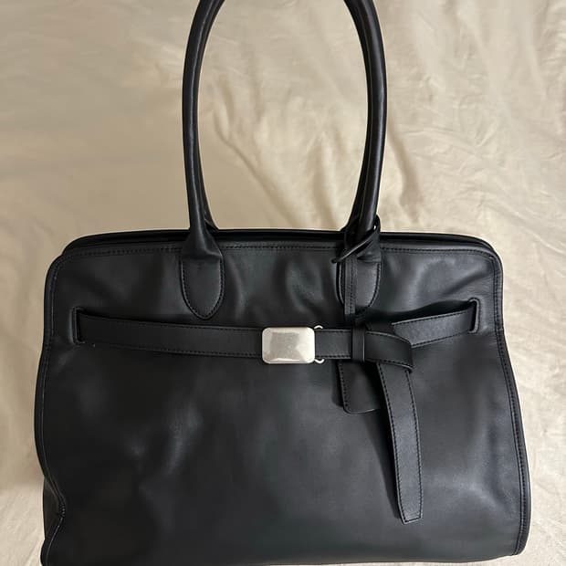 브라운야드 버클백 17 Leather Buckle 17 Bag 블랙