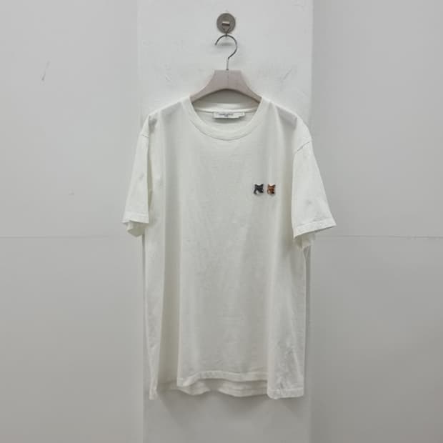 MAISON KITSUNE 메종키츠네