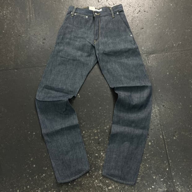 28 리바이스 엔지니어드 청바지 