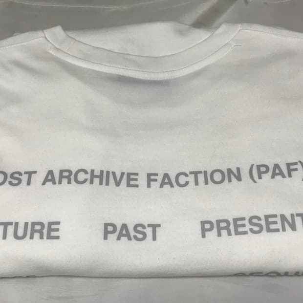 포스트아카이브팩션 paf 수베니어 1 티셔츠 화이트