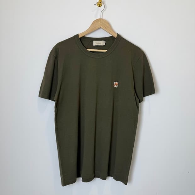 메종키츠네 폭스헤드 반팔티 카키