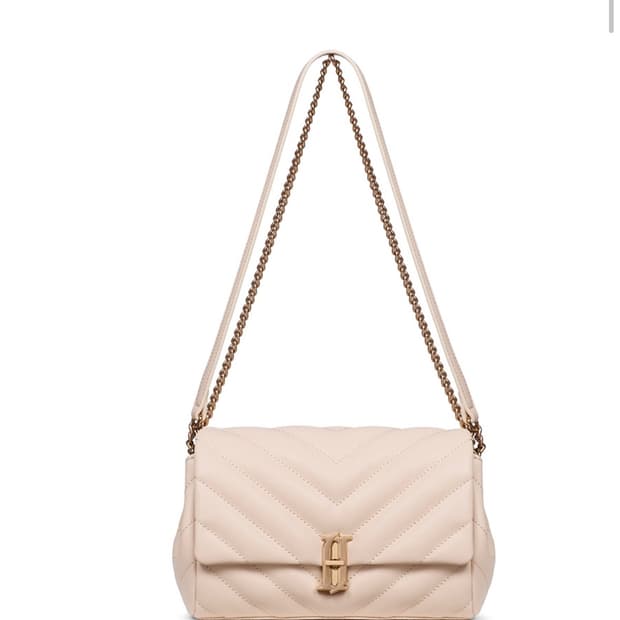 제이에스티나 퀼팅 크로스백