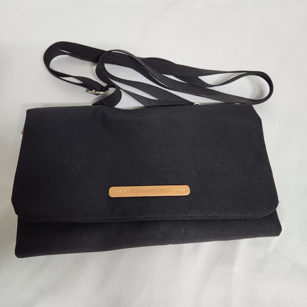 H530 스타벅스 X ROWROW 미니 크로스백