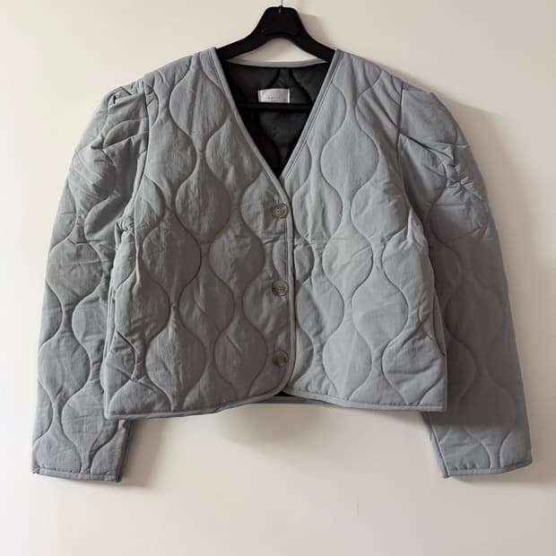 새상품 여자 퍼프소매 누빔 패딩