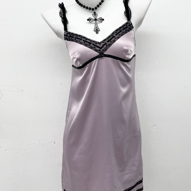 라벤더 레이스 새틴 슬립