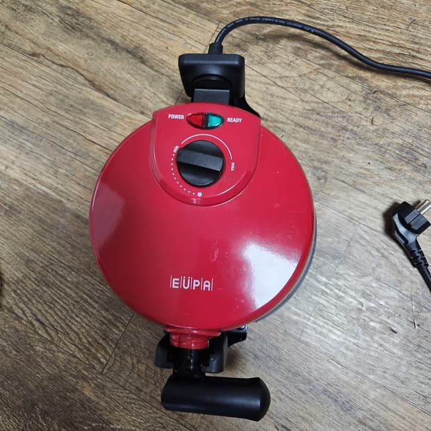 EUPA 와플 메이커 레드