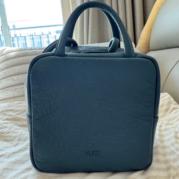 유르트 웜벳백 블루