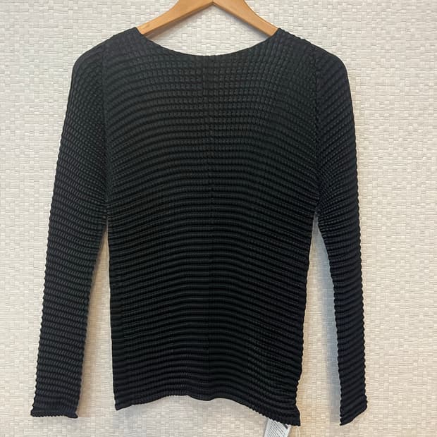 이세이미야케 스웨이드 라이크 라운드 긴팔