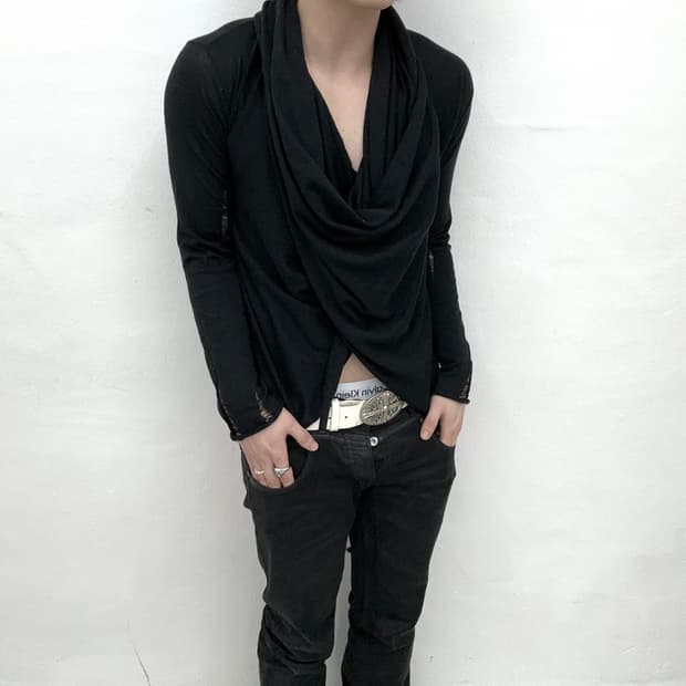 Fuga drape transform knit sleeve