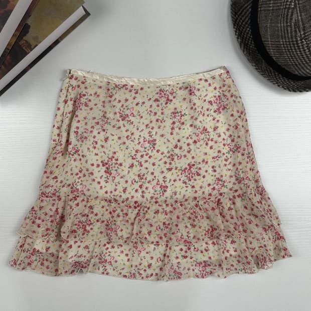 꽃무늬 스커트