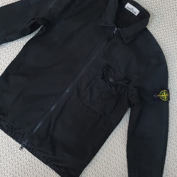 2020 Black Zip Overshirt (M)