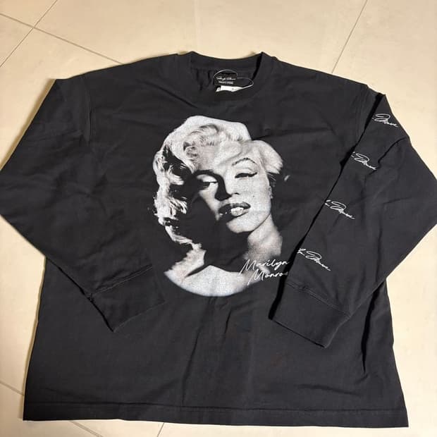 프릭스스토어 마릴린먼로 롱슬리브