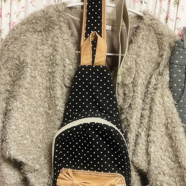 빈티지 땡땡이 도트 리본 크로스백 모리걸히메갸루핀터깔