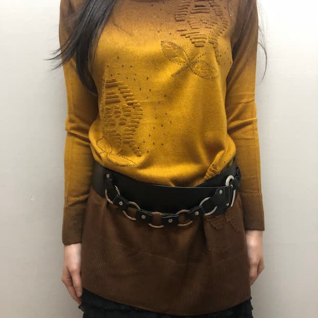 빈티지 브라운 그라데이션 오리엔탈 니트