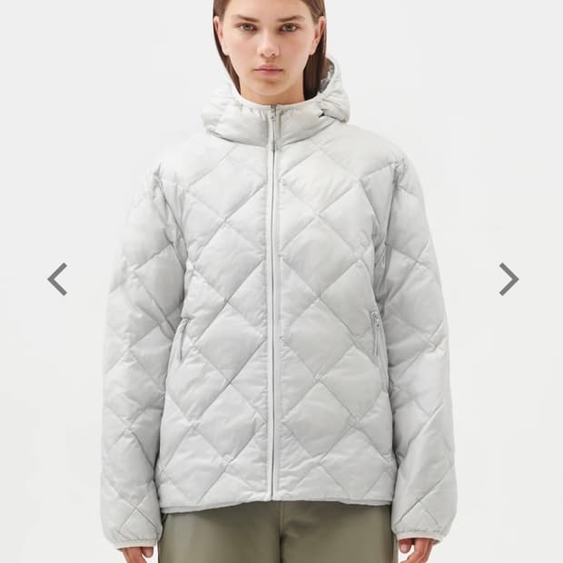 LIGHT DOWN HOOD JACKET