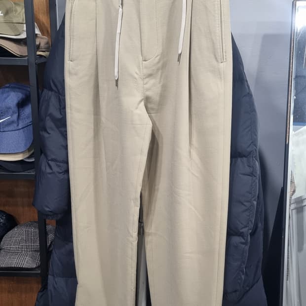 시스템옴므 턱 와이드핏 끈조임 밴딩팬츠 허리30 상태10/8