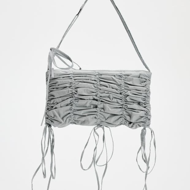 자라 셔링 숄더백